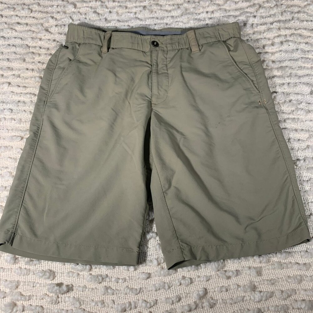 Men's Under Armour Tan/Khaki Golf Performance Bermuda Sports Shorts 34‎
